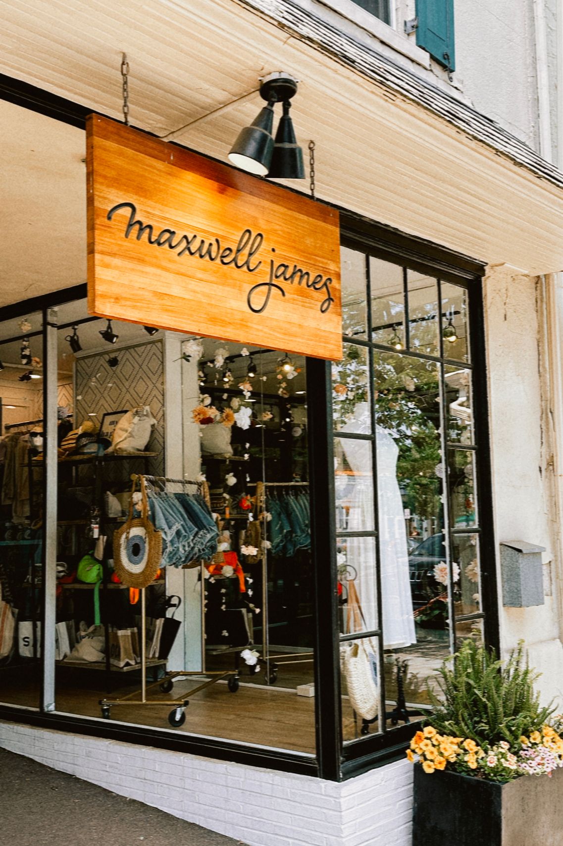Juniper and Sage Apothecary shop front